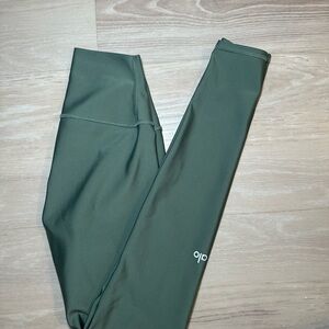 ALO Yoga Green Leggings